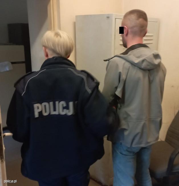 Rachunek grozy za taksówkę, pobił i okradł